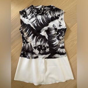 Zara beautiful sleeveless top size medium NWT